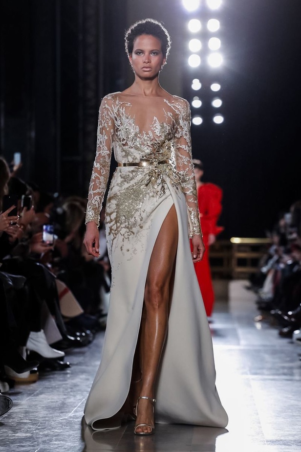 مجموعة ايلي صعب للهوت كوتور لربيع وصيف 2019