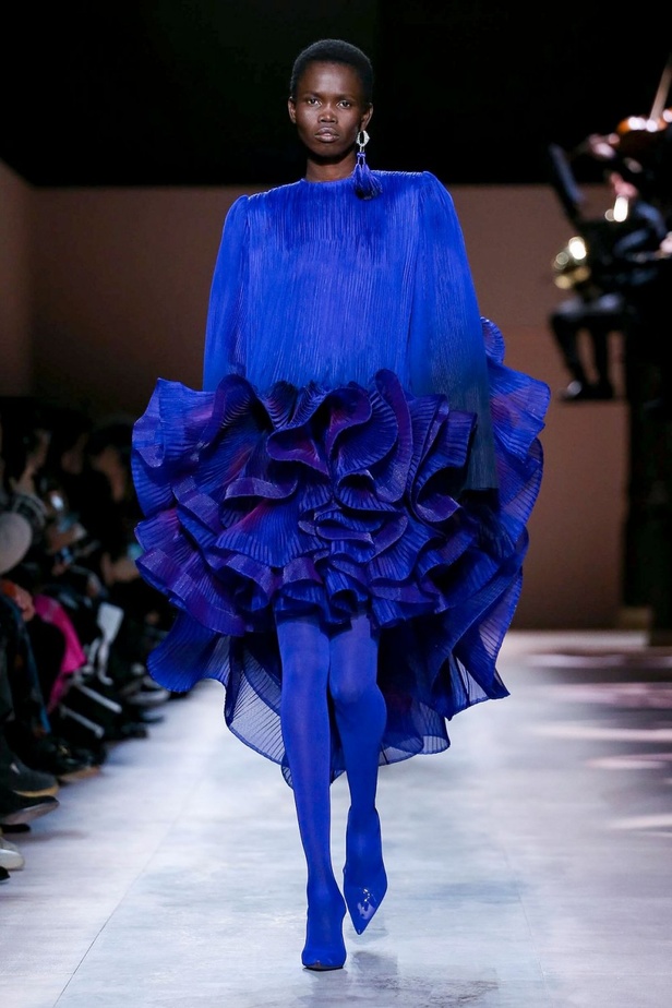 عرض أزياء Givenchy جيفنشي لـ haute couture لربيع وصيف 2020