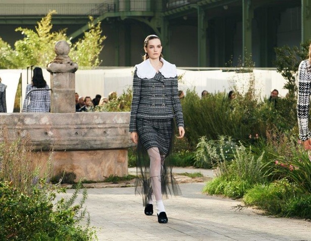 مجموعة CHANEL لربيع – صيف 2020 للأزياء الراقية