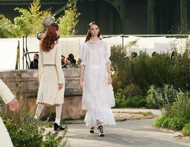 مجموعة CHANEL لربيع – صيف 2020 للأزياء الراقية