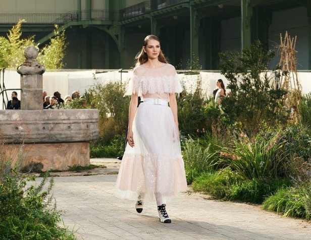 مجموعة CHANEL لربيع – صيف 2020 للأزياء الراقية