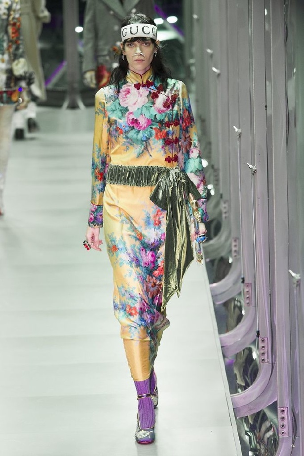 الازياء المشجرة بالوان مبهجة احدث موضة من دار غوتشي في شتاء 2018