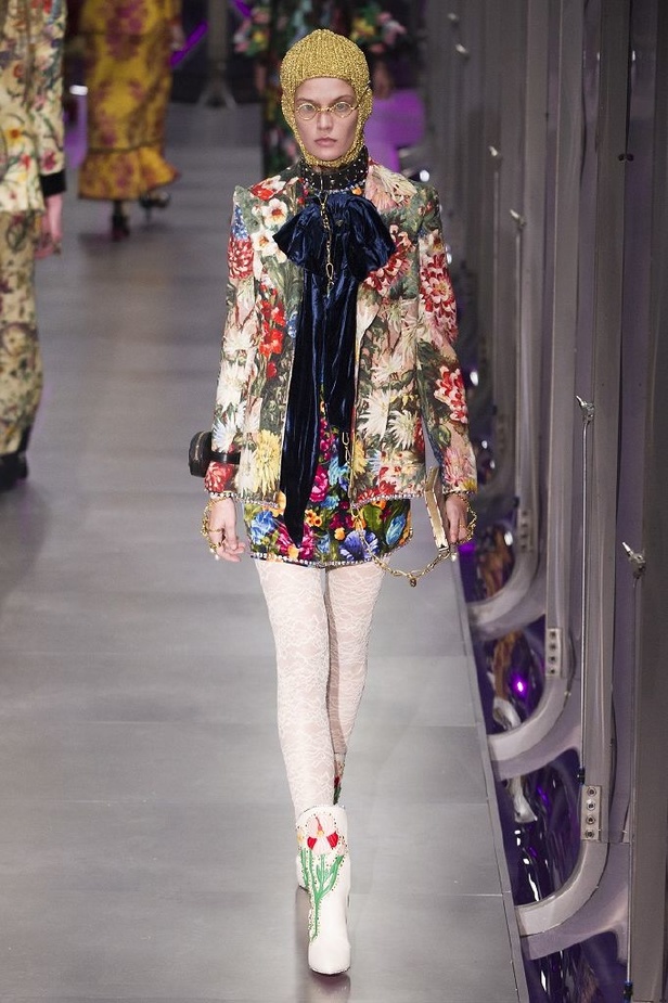 الازياء المشجرة بالوان مبهجة احدث موضة من دار غوتشي في شتاء 2018