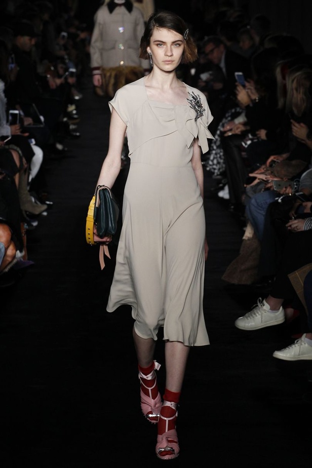 مجموعة دار N.21  لموسم خريف وشتاء 2017-2018