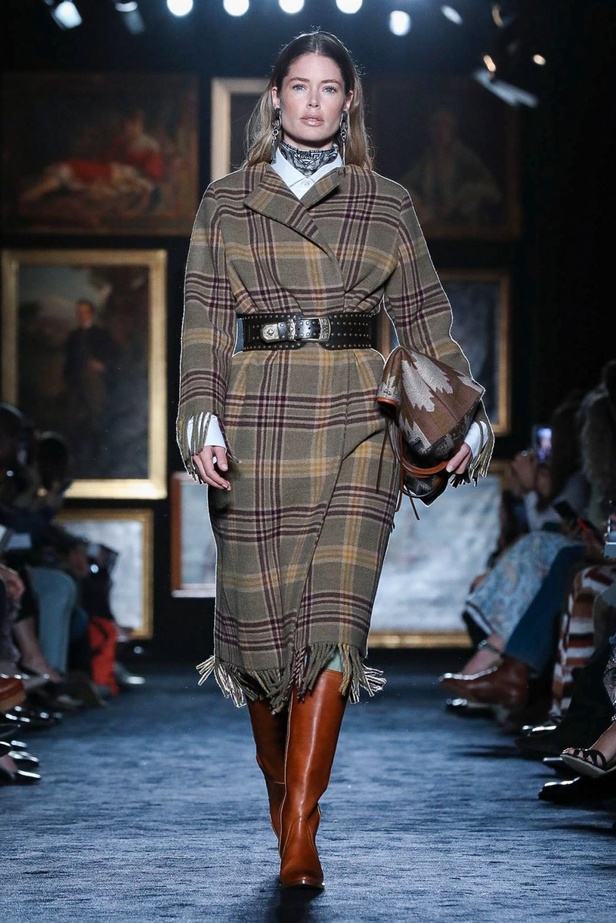 مجموعة إيترو ETRO لخريف وشتاء 2020-2021 خلال اسبوع الموضة في ميلانو