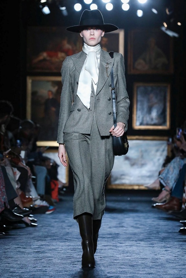مجموعة إيترو ETRO لخريف وشتاء 2020-2021 خلال اسبوع الموضة في ميلانو