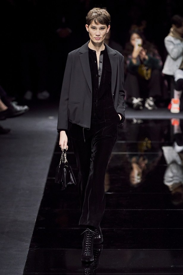 مجموعة امبريو أرماني  EMPORIO ARMANI لخريف وشتاء 2020-2021