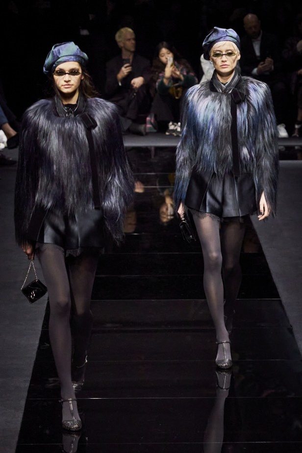 مجموعة امبريو أرماني  EMPORIO ARMANI لخريف وشتاء 2020-2021