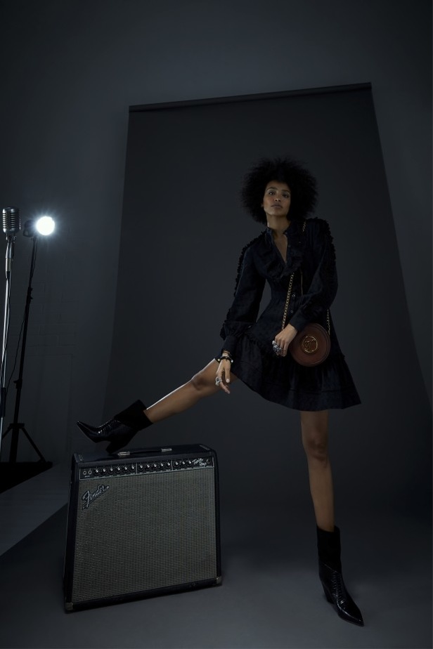 عرض أزياء Temperley London لخريف وشتاء 2022-2021