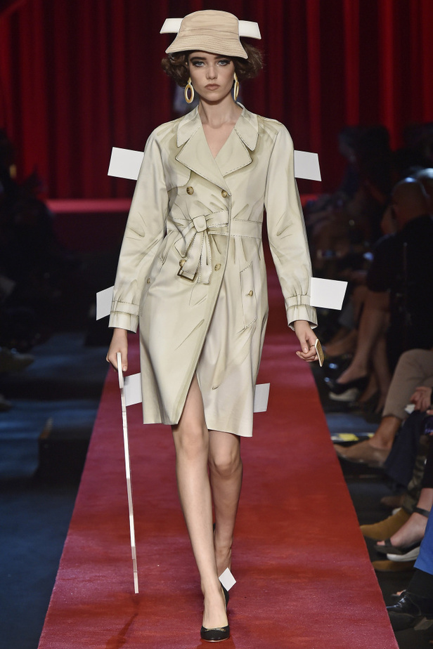 مجموعة Moschino لربيع وصيف ٢٠١٧!