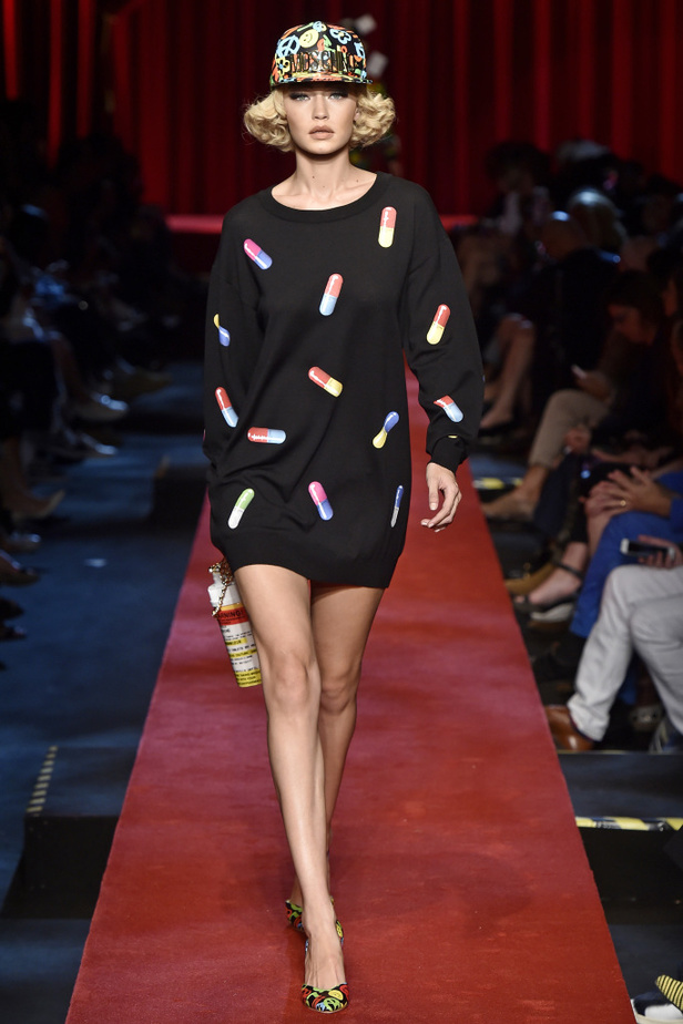 مجموعة Moschino لربيع وصيف ٢٠١٧!