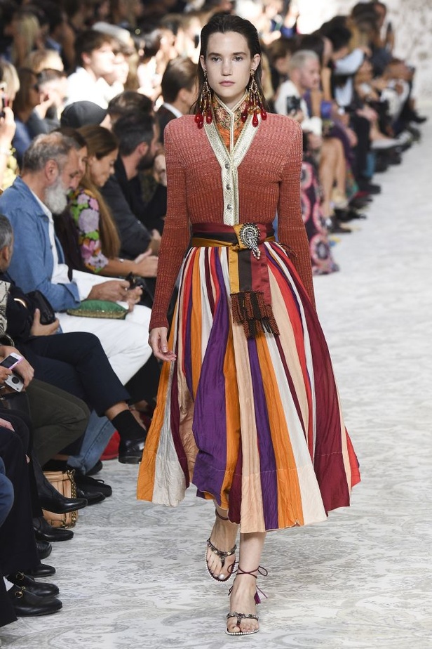 عرض أزياء “ايترو” Etro لربيع وصيف 2018 !