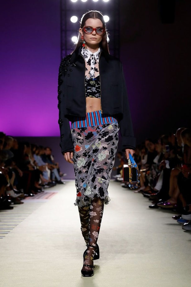 مجموعة فيرساتشي لموسم ربيع وصيف 2019