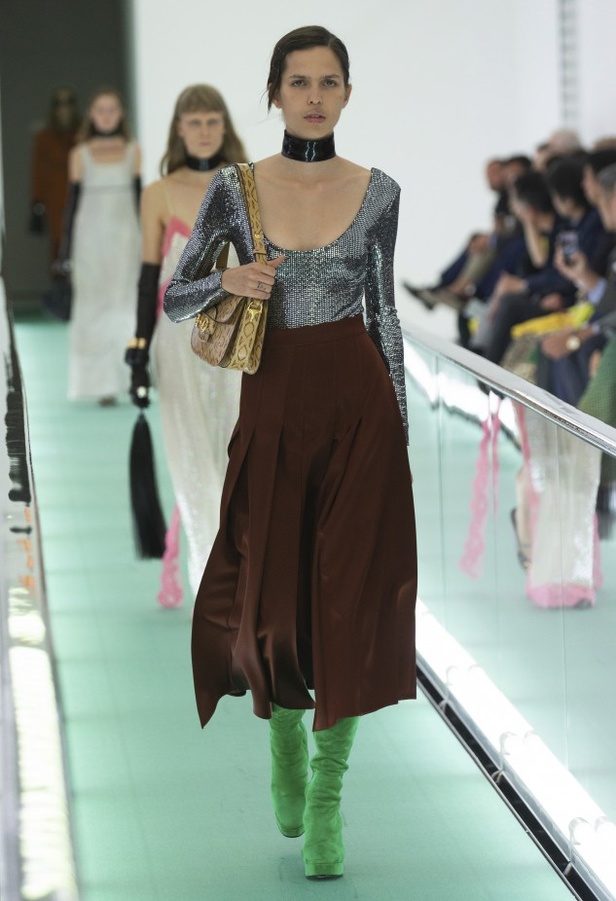 اسبوع الموضة في ميلان 2019 عرض أزياء GUCCI لربيع وصيف 2020