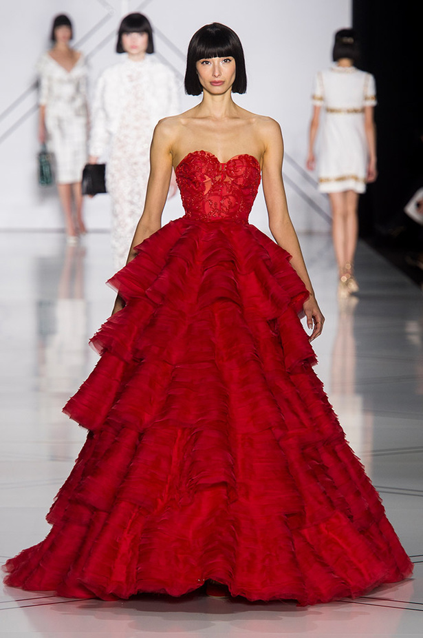 مجموعة الأزياء الراقية من رالف أند روسو لربيع 2017