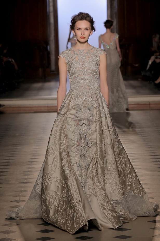 مجموعة الألبسة الراقية من طوني ورد لربيع 2017