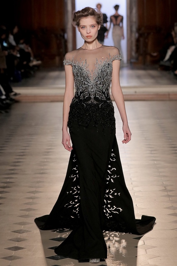 مجموعة الألبسة الراقية من طوني ورد لربيع 2017