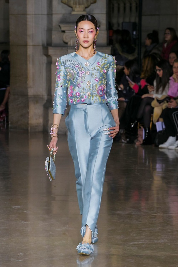 مجموعة جورج حبيقة للأزياء الفاخرة لربيع وصيف 2017  !