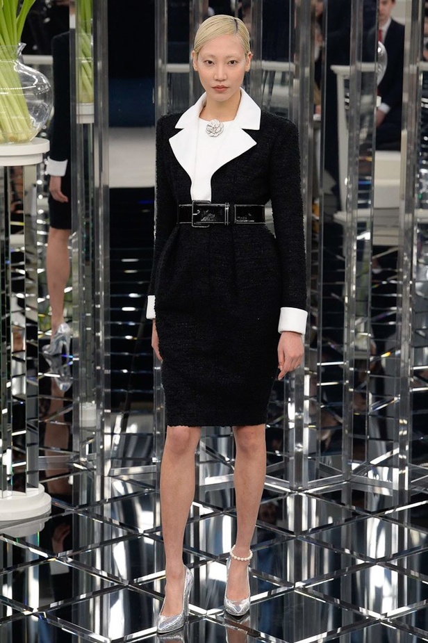 شاهدي مجموعة شانيل الراقية لصيف 2017