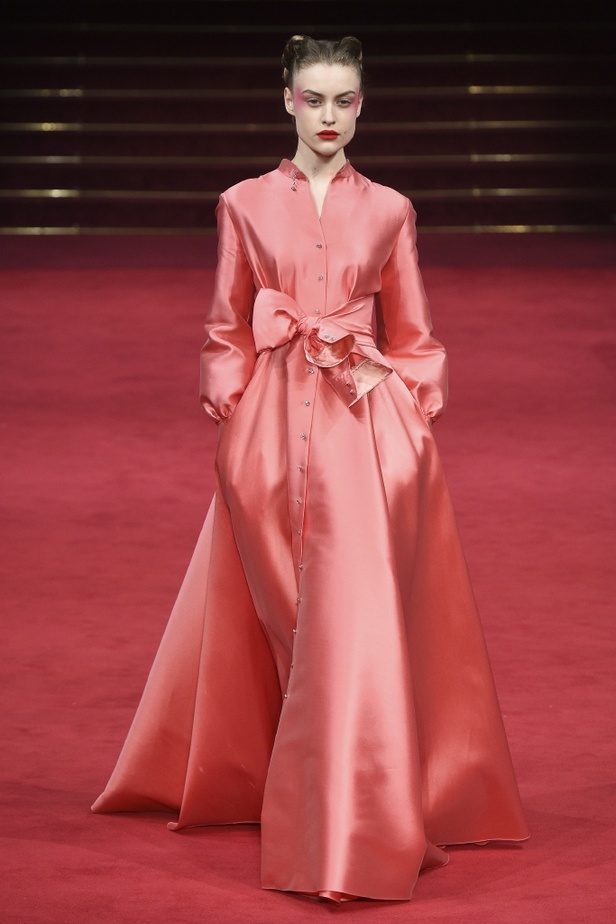 عرض أزياء Alexis Mabille لربيع 2018