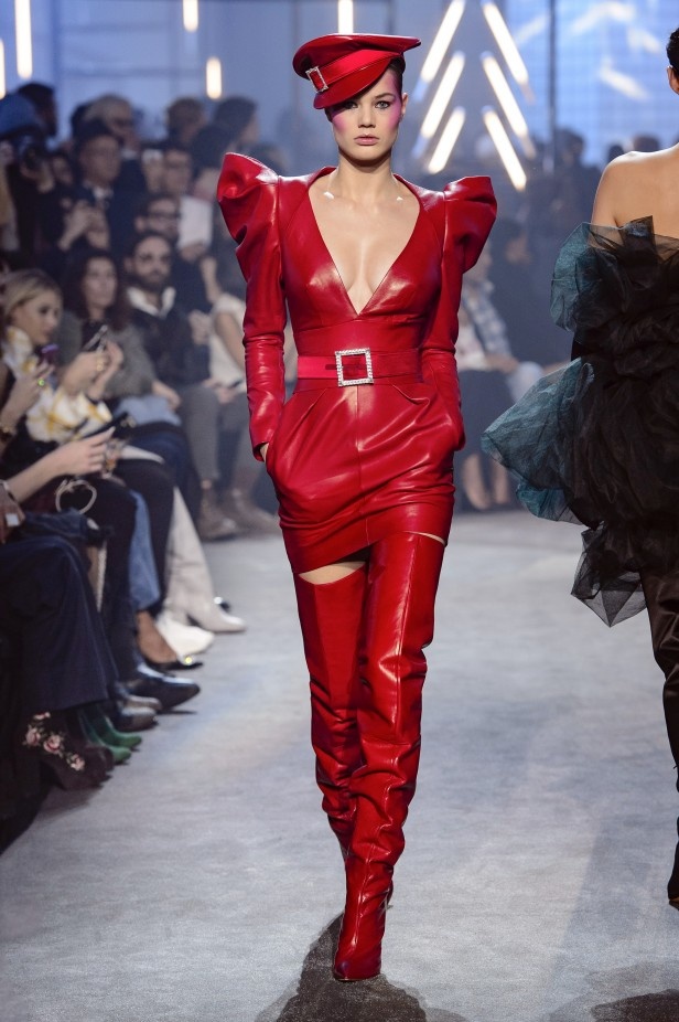 مجموعة Alexandre Vauthier للهوت كوتور لربيع وصيف 2018 