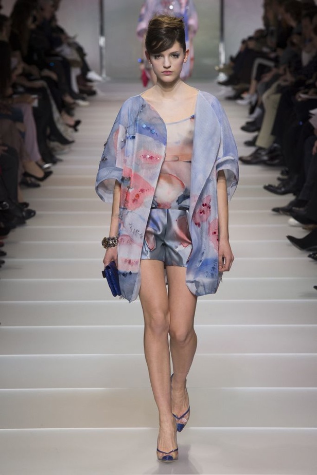 مجموعة Giorgio Armani للهوت كوتور لربيع وصيف 2018