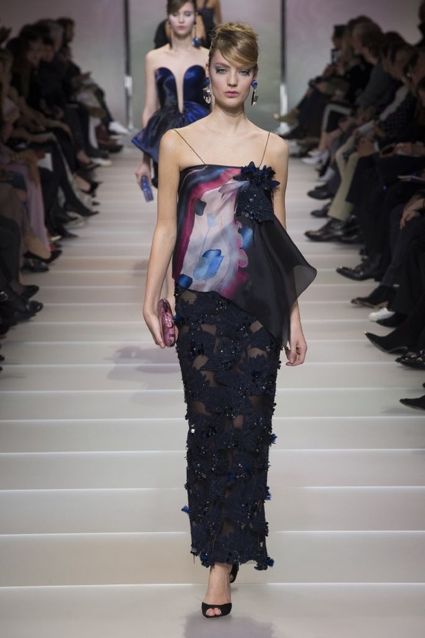 مجموعة Giorgio Armani للهوت كوتور لربيع وصيف 2018