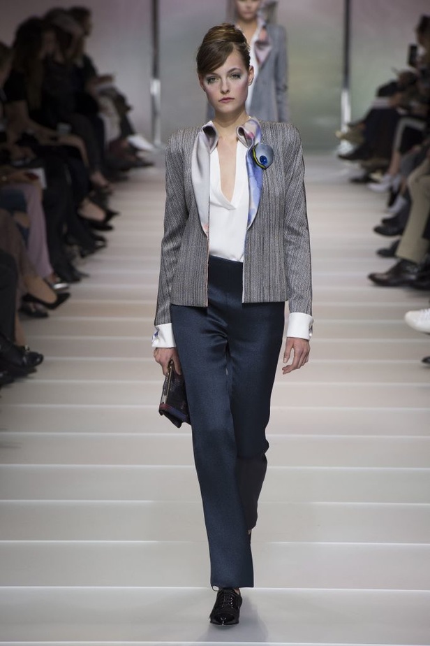 مجموعة Giorgio Armani للهوت كوتور لربيع وصيف 2018