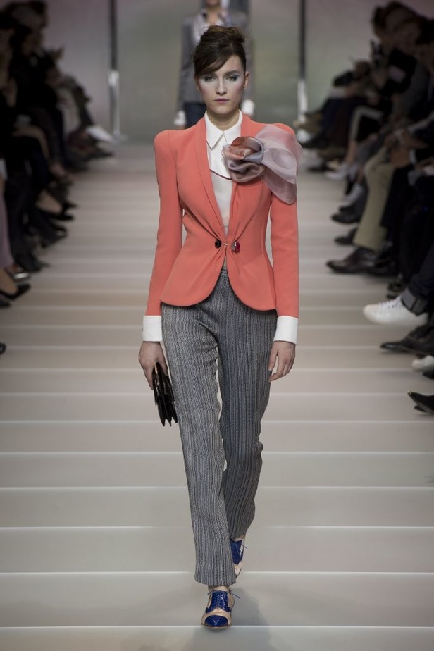 مجموعة Giorgio Armani للهوت كوتور لربيع وصيف 2018