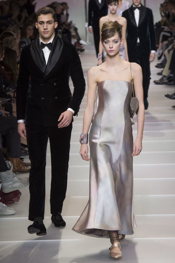 مجموعة Giorgio Armani للهوت كوتور لربيع وصيف 2018