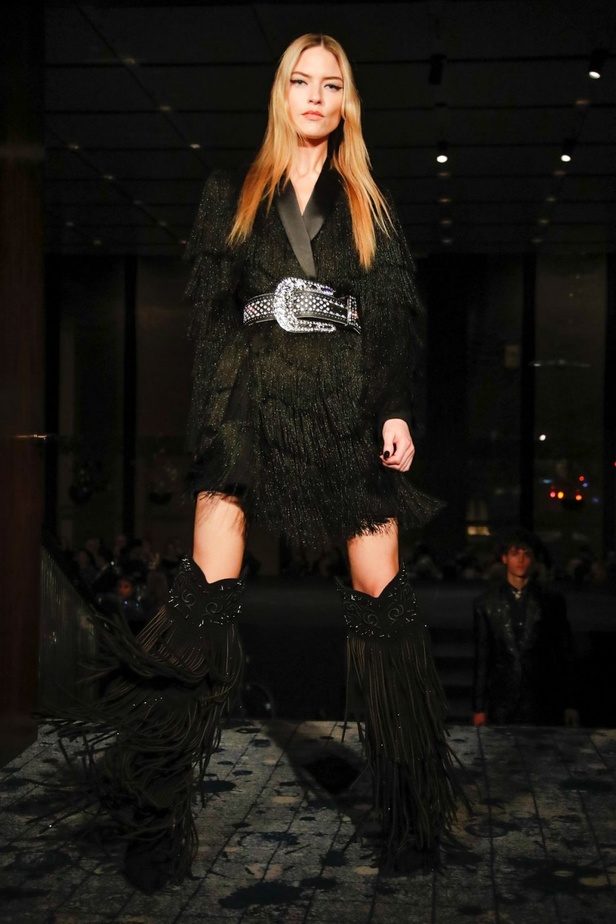 عرض أزياء فيليب بلاين لخريف وشتاء 2019