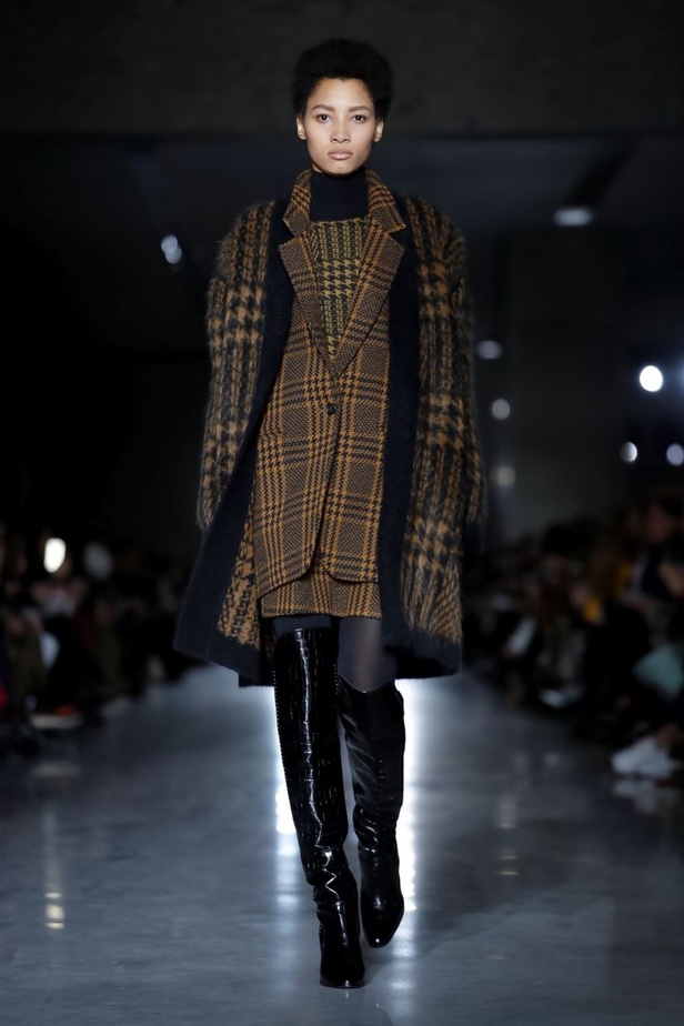 عرض أزياء ماكس مارا لخريف وشتاء 2019‏