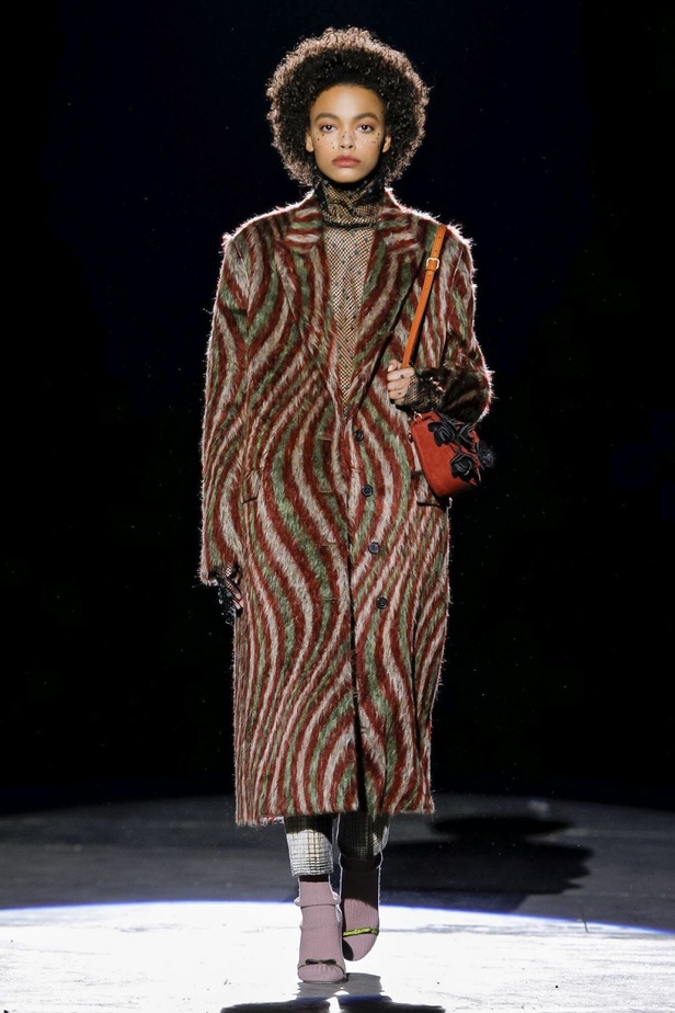 عرض أزياء ‏Marco de Vincenzo‏ لخريف وشتاء 2019‏