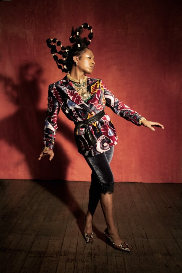 عرض أزياء OSMAN لخريف وشتاء 2021 ضمن أسبوع الموضة في لندن