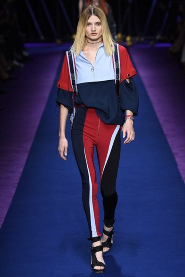 مجموعة "فيرساتشي" لموسم ربيع وصيف 2017