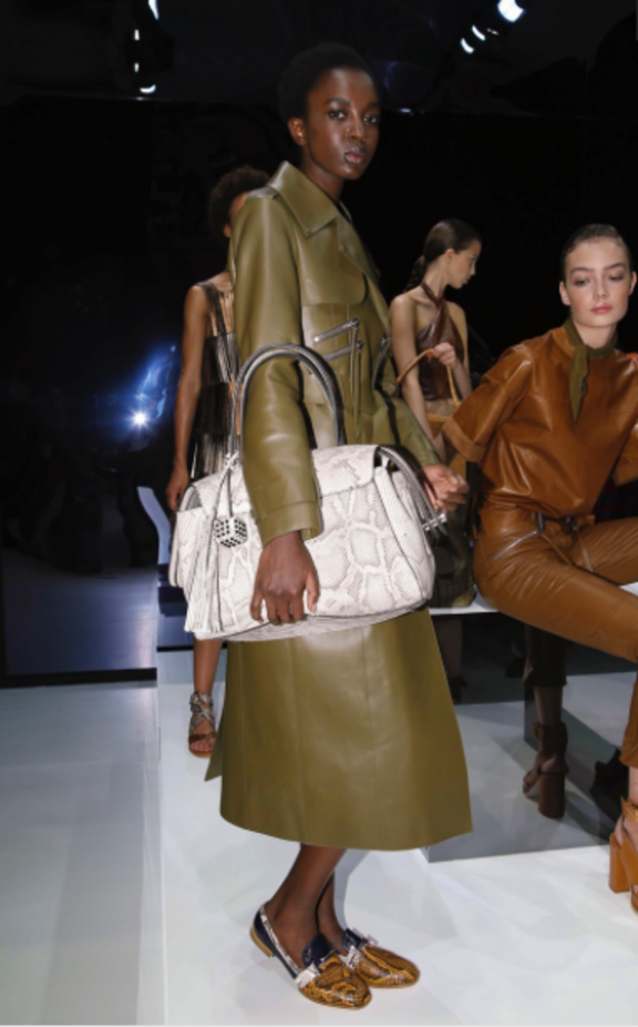 مجموعة Tod’s للأزياء الجاهزة لربيع وصيف ٢٠١٧ !