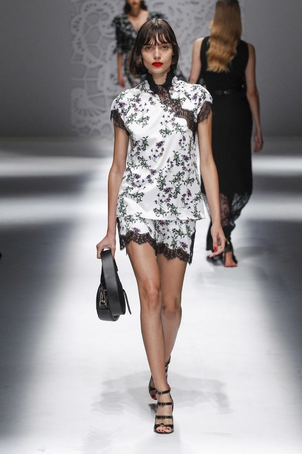 مجموعة Blumarine لربيع وصيف 2018