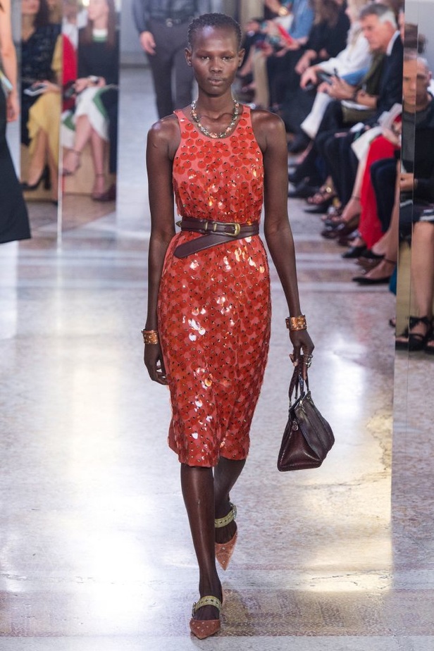 مجموعة “بوتيغا فينيتا” للأزياء لربيع وصيف 2018 !