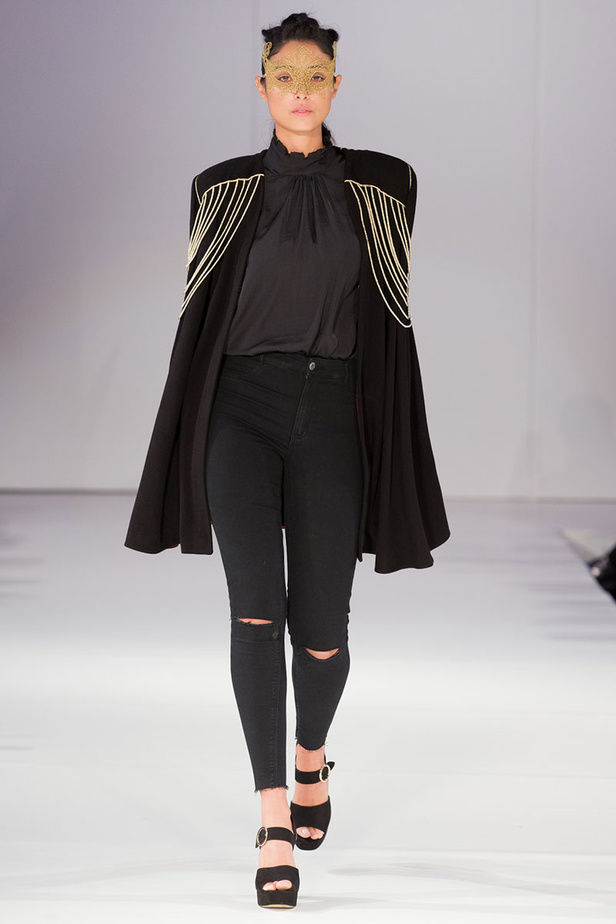 موديلات قفطان مغربي من اسبوع الموضة في لندن