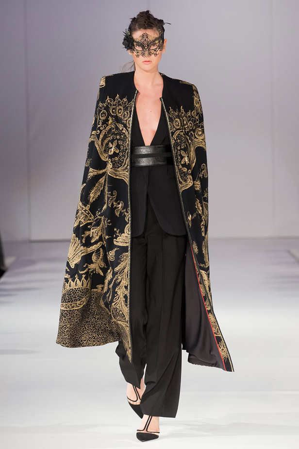 موديلات قفطان مغربي من اسبوع الموضة في لندن