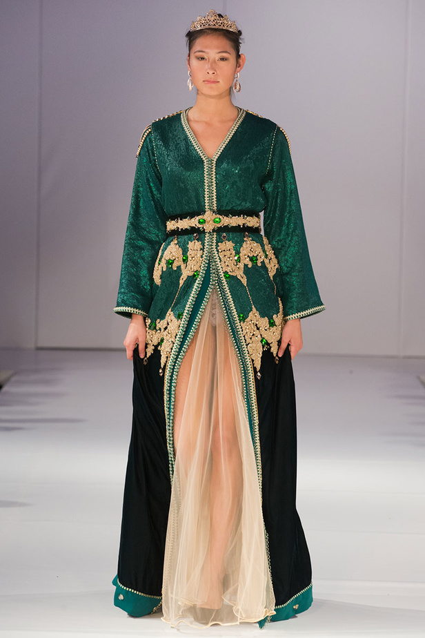 موديلات قفطان مغربي من اسبوع الموضة في لندن