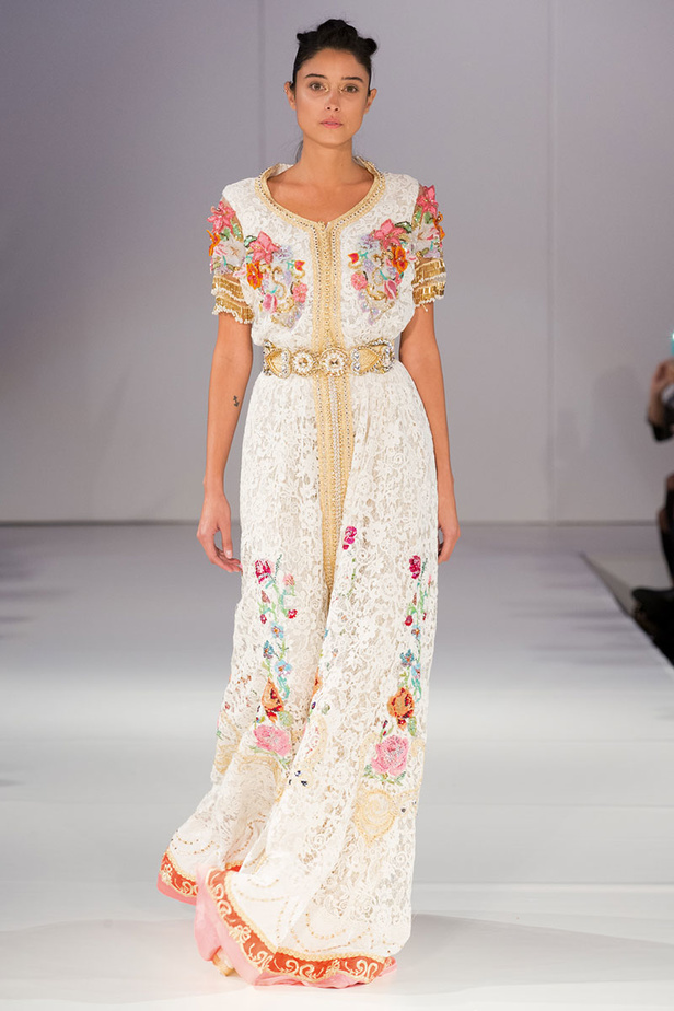 موديلات قفطان مغربي من اسبوع الموضة في لندن