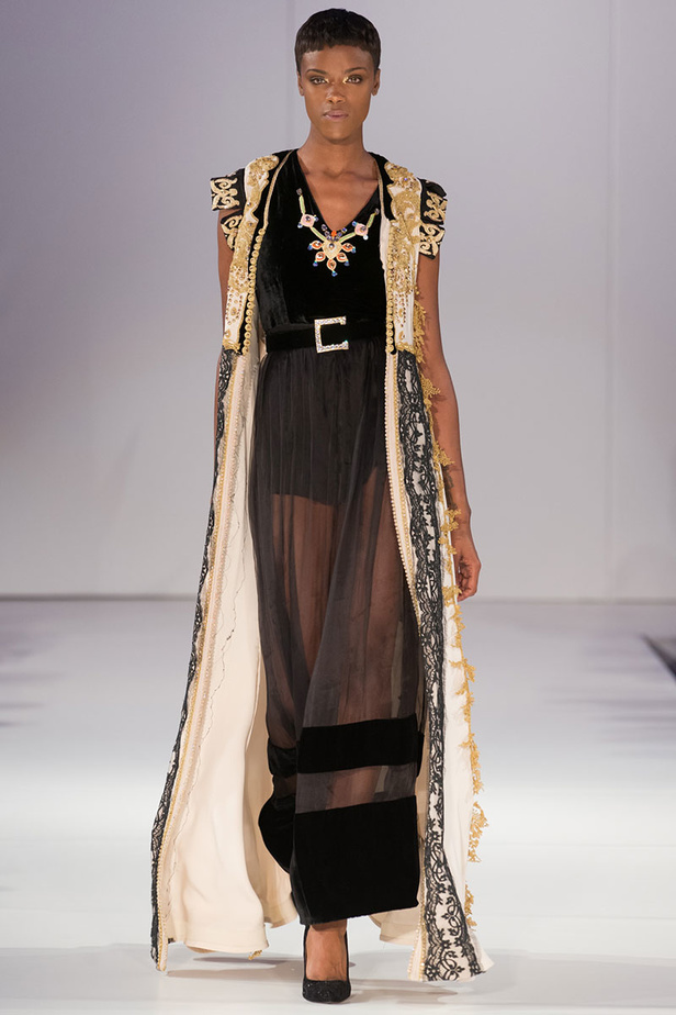 موديلات قفطان مغربي من اسبوع الموضة في لندن