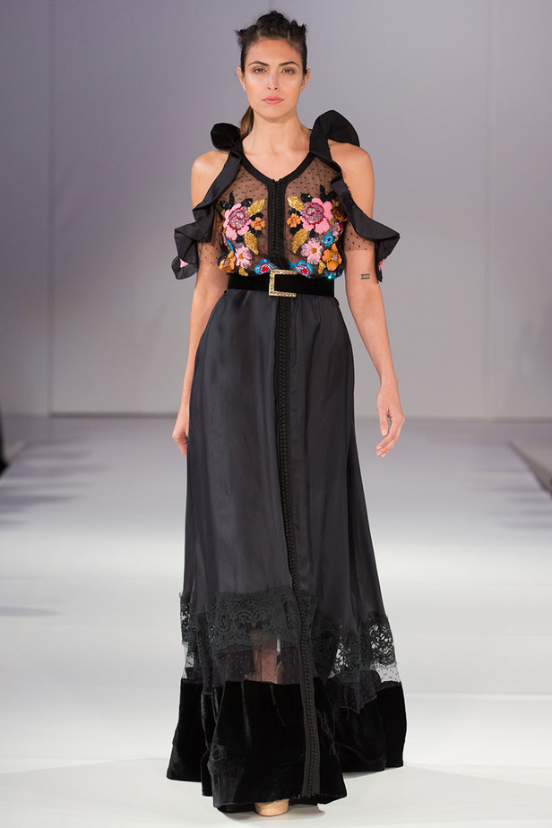 موديلات قفطان مغربي من اسبوع الموضة في لندن