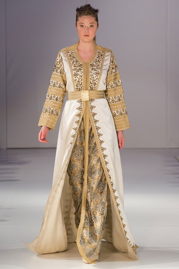 موديلات قفطان مغربي من اسبوع الموضة في لندن