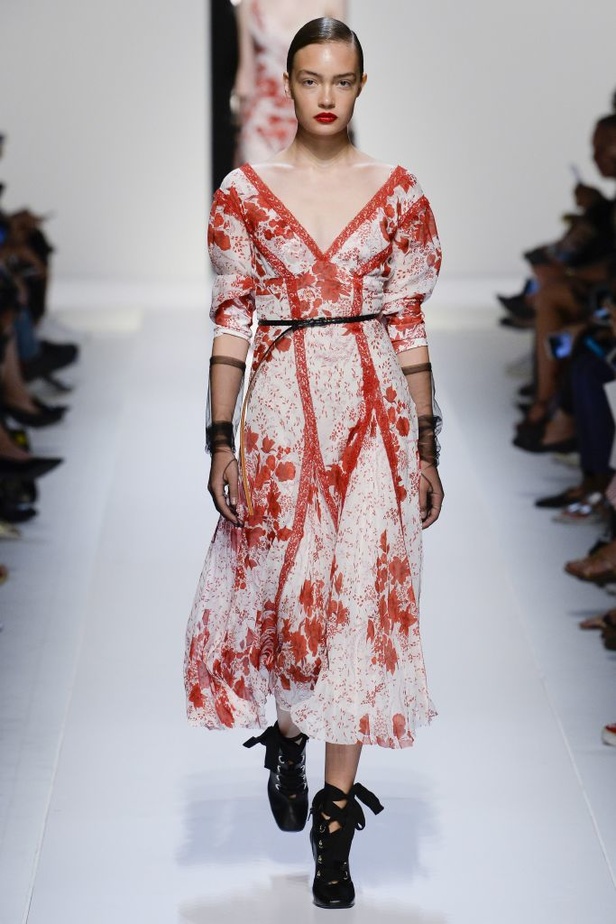 مجموعة ارمانو سيرفينو لربيع و صيف 2018