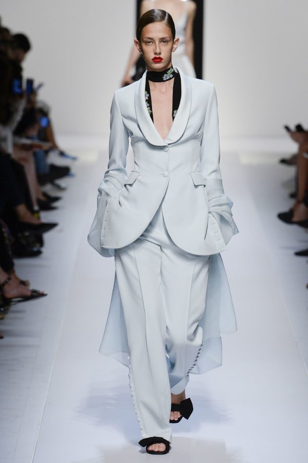 مجموعة ارمانو سيرفينو لربيع و صيف 2018