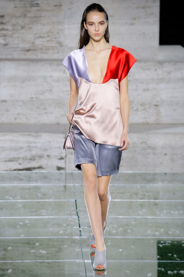 مجموعة "سلفاتوري فيراغامو" لموسم ربيع وصيف 2018