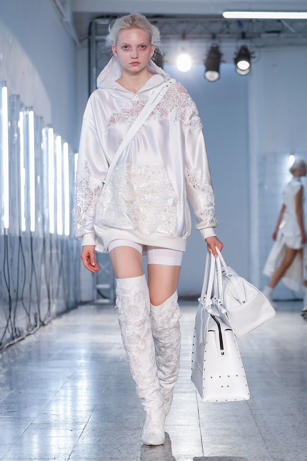 مجموعة AF Vandevorst لموسم ربيع وصيف 2019 ‏