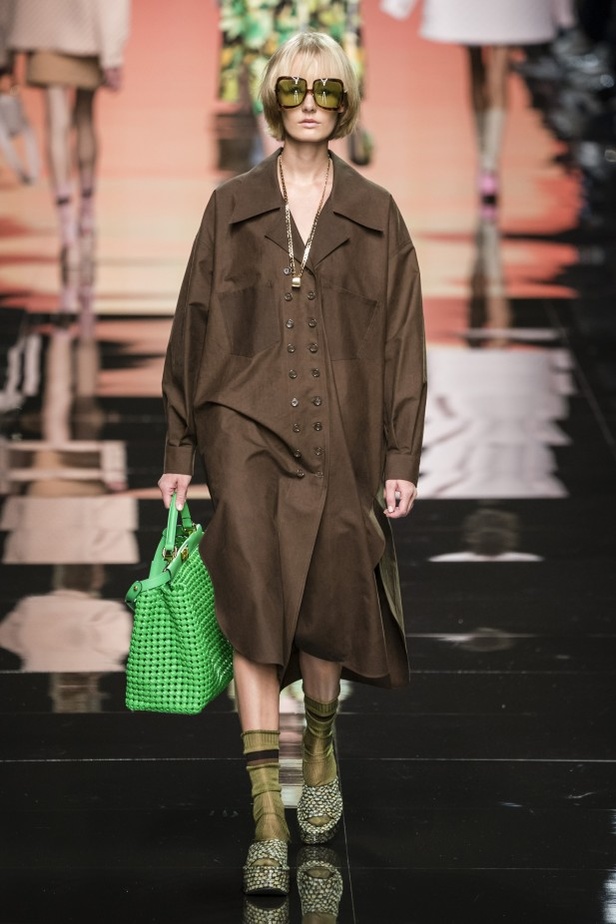 اسبوع الموضة في ميلان 2019 أزياء FENDI  الفاخرة  من ميلان لربيع وصيف 2020